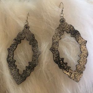 Black tear drop earrings